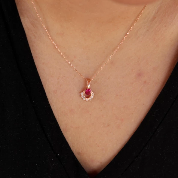 925 Ayar Gümüş Nişane Tasarım Yakut Taşlı Kolye