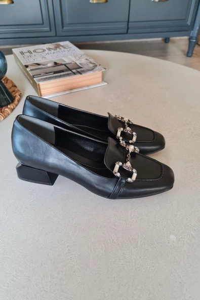 10 1832 Topukla Kadın Loafer Toka Detaylı Deri Makosen Günlük Ayakkabı Siyah - 4