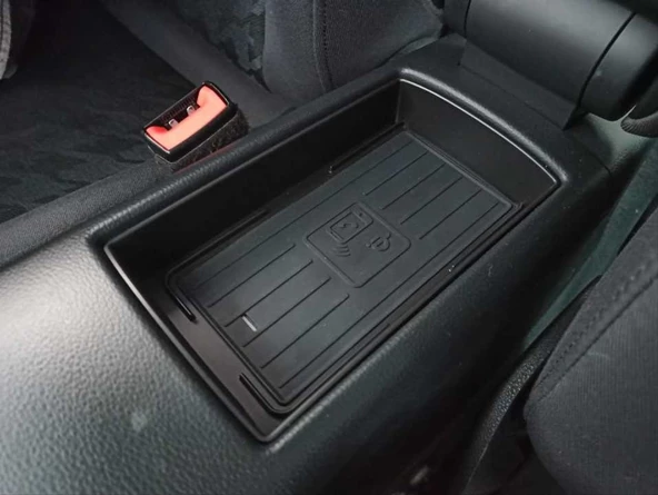 AUTOGP Audi a3 kablosuz şarj standı 2013+ - 2