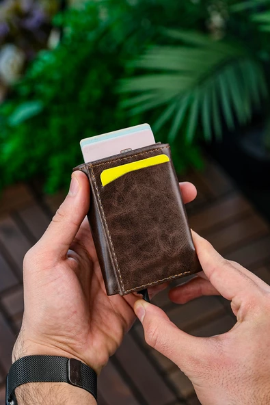 Mekanizmalı Cüzdan Vegan Deri Kartlık 9 Adet Kart Ve Geniş Para Bölmeli Rfıd Engelleme Crazy Kahve