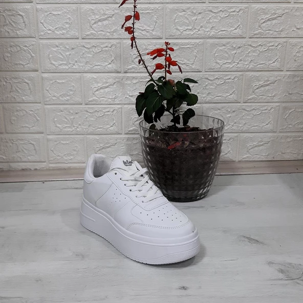 Lee Cooper 31100 Beyaz 5 cm Kalın Tabanlı Bayan Spor Ayakkabı - 9