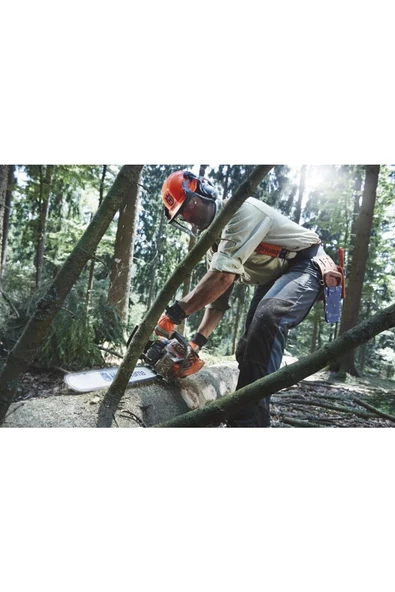 Husqvarna 562 XP Motorlu Testere 4.8 Hp 36 Diş - 3