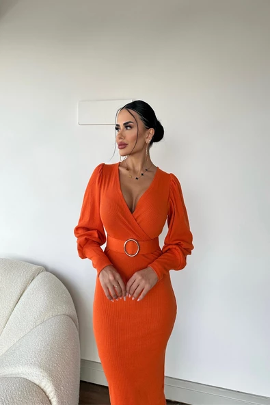 Kruvaze Yaka Kol Detaylı Kemerli Triko Elbise