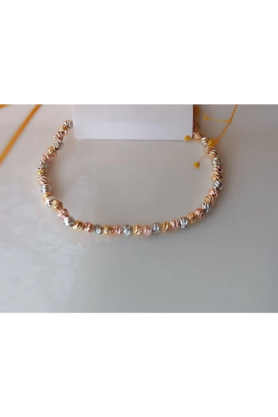 şık ve farklı tarz dorika bileklik ürün görseli 1