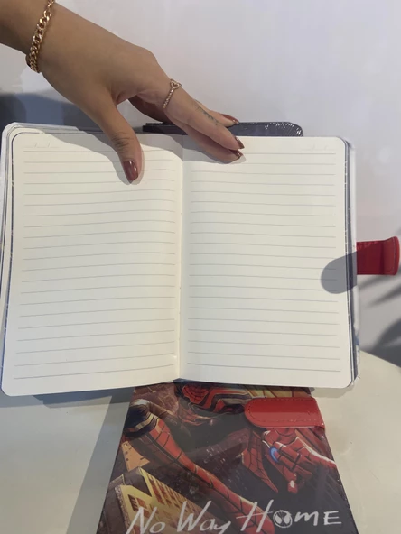 Spiderman Tasarımlı Çzigli Defter - 5