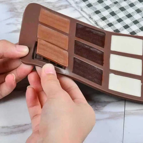 Silikon Mini Tablet Buzluk ve Çikolata Kalıbı (MNT-12) - 4