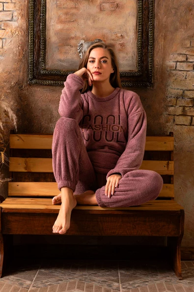 Nisanca Tam Peluş Kışlık Kadın Pijama Takımı- Polar Yılbaşı Pijaması - 5