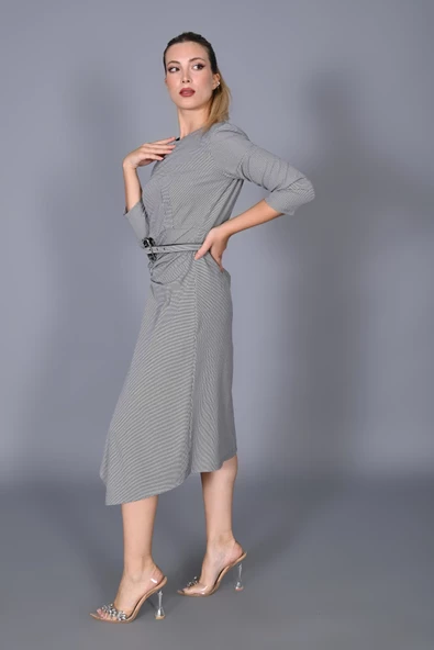 Modatalika Kadın Asimetrik Kesim Önü Büzgülü Pöti Kare Kemerli Elbise - Resim 2