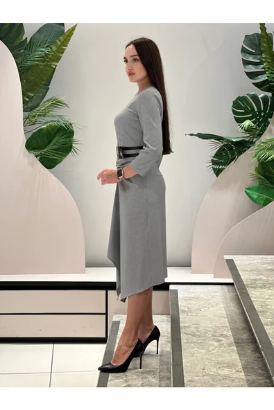 Modatalika Kadın Asimetrik Kesim Önü Büzgülü Pöti Kare Kemerli Elbise - Resim 5