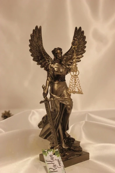 Avukat Adalet Kadın Heykeli Themis Terazi Kanatlı - Resim 8