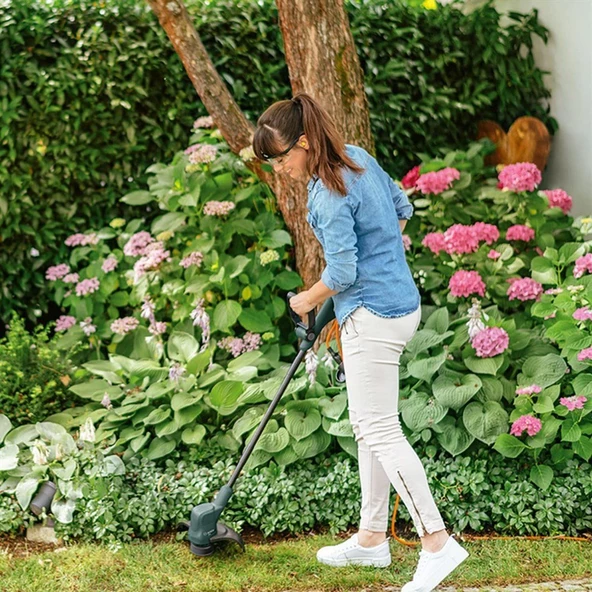 Bosch EasyGrassCut18-230(2Ah TekAkü)KenarKesme - 06008C1A03 - 2