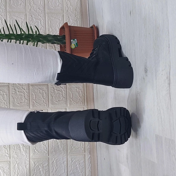 M.P 1387 Siyah Fermurlı Kalın Kaydırmaz Taban Kadın Postal Bot - 7