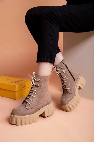 Nessa Bej Renkli Yüksek Tabanlı Süet Deri Kadın Bot