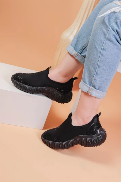 Lucas Siyah Renkli Siyah Parlak Taş Detaylı Lux Kadın Spor Ayakkabı - 2