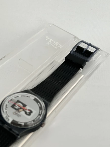 Swatch Nueni 35mm Silikon Kordon 1992 Vintage Kol Saati (S-024) - 5