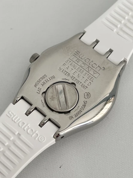 Swatch Blusharound 34mm Silikon Kordon Kadın Kol Saati YLS199 - Resim 5