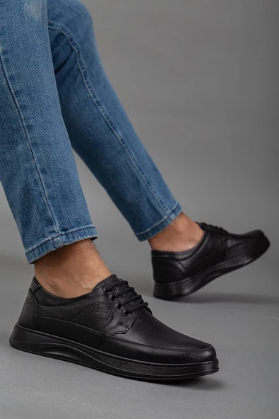 Hakiki Deri Bağcıklı Düz Taban Siyah Erkek günlük Ayakkabı ürün görseli