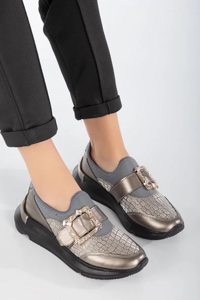 Taşlı Kalın Taban Streç Platin Kadın Makosen Günlük Ayakkabı - Resim 2