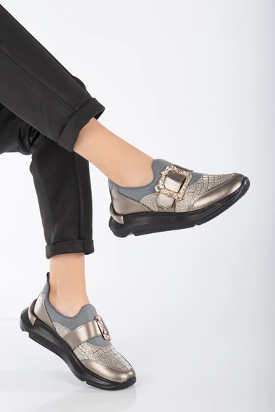 Taşlı Kalın Taban Streç Platin Kadın Makosen Günlük Ayakkabı - Resim 3
