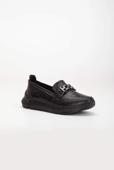 Zincir Aksesuarlı Kalın Taban Siyah Kadın Makosen Günlük Ayakkabı - Resim 6