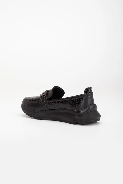 Zincir Aksesuarlı Kalın Taban Siyah Kadın Makosen Günlük Ayakkabı - Resim 7