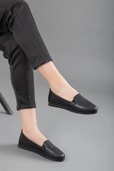 Cilt Lazer Baskılı Siyah Kadın Ortopedik Günlük Ayakkabı ürün görseli