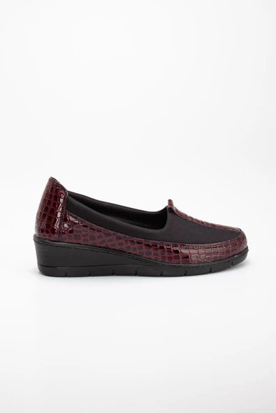 Hakiki Deri Rugan ve Dalgıç Malzeme Bordo Büyük Numara Kadın Ayakkabısı Günlük - Resim 4