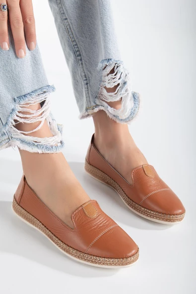 Hakiki Deri Ortopedik Saraçlı Taba Büyük Numara Kadın Ayakkabısı Günlük - Resim 2