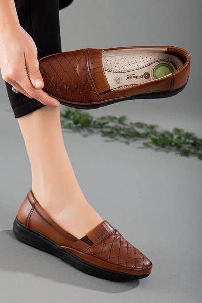 Hakiki Deri Nakış Detaylı Taba Büyük Numara Kadın Ayakkabısı Günlük ürün görseli