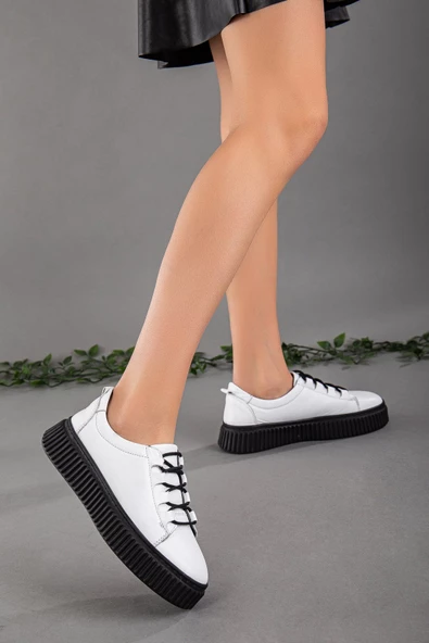 Hakiki Deri Kalın Taban Bağlı Beyaz Kadın Günlük Ayakkabı - Resim 2