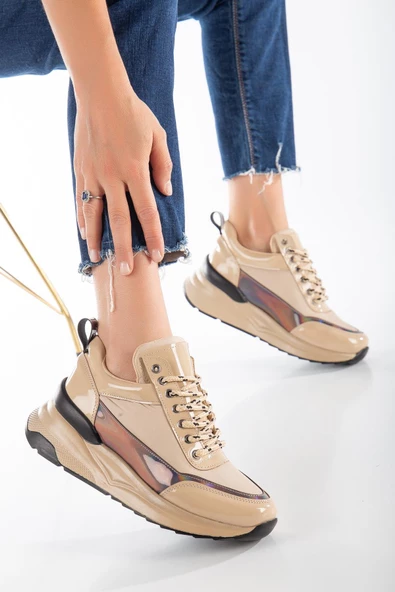 Rugan ve Hologram Bağlı Nude Kadın Spor Ayakkabı - Resim 2