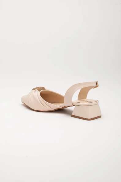 Saten Karnı Yarık Model Fiyonk Taşlı Bej Büyük Numara Kadın Ayakkabısı Topuklu - Resim 5