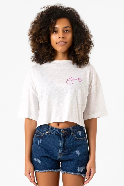 Blackpink Jennie Signature Beyaz Kırçıllı Kadın Crop Tshirt