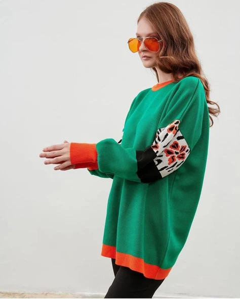 Modatalika Kadın Uzun Kollu Düz ve Kolları Desen Kombinli Oversize Triko Tunik - Resim 10