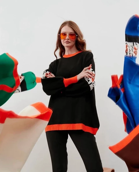 Modatalika Kadın Uzun Kollu Düz ve Kolları Desen Kombinli Oversize Triko Tunik - Resim 9