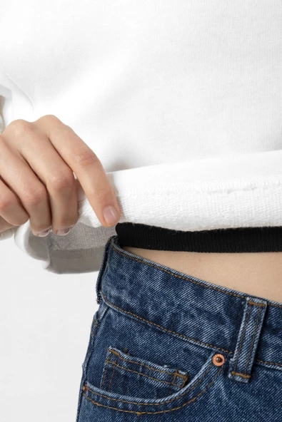 One Piece Anime Tony Tony Chopper Jolly Roger Ekru Kadın Crop Kapşonlu - Resim 4