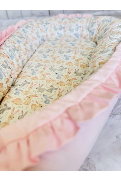 Baby Nest Tavşanlar Fırfırlı Ortopedik Çift Taraflı Bebek Yatağı Anne Yanı Bebek Yatağı - 4