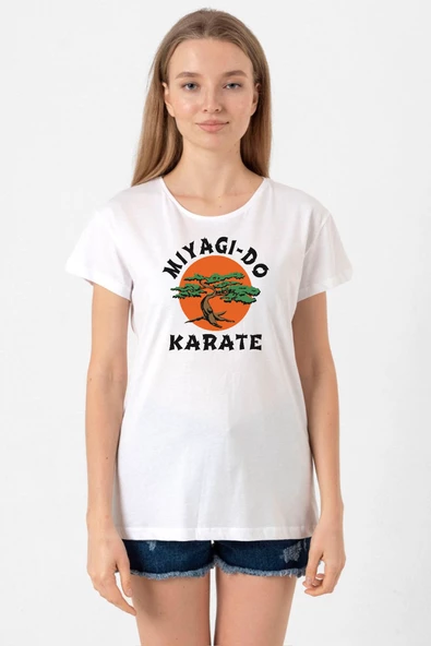 Cobra Kai Miyagi Do Karate Beyaz Kadın Bisikletyaka Tshirt