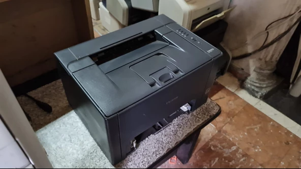 Canon i-SENSYS LBP7018C (2. El Yazıcı) - 2