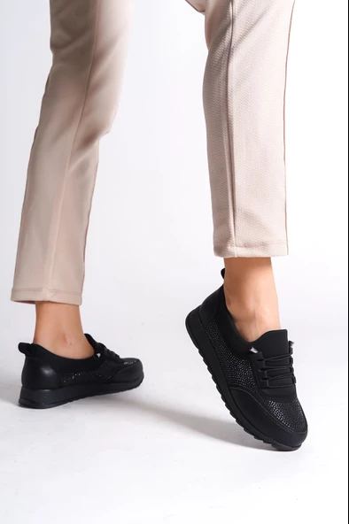 VİOLET Bağcıklı Lastikli Ortopedik Rahat Taban Cilt Taş Detaylı Babet Anne Ayakkabısı ST Siyah - 3