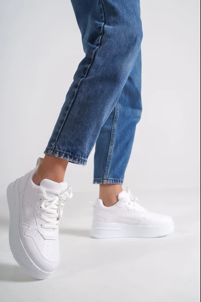 ALESSİ Bağcıklı Ortopedik Taban Kadın Sneaker Ayakkabı BT Beyaz