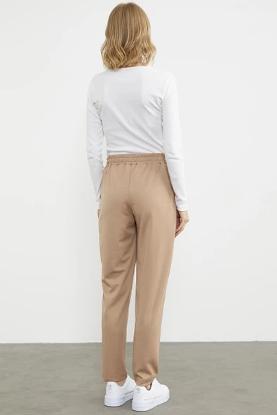 Bel Detaylı Rahat Kalıp Kumaş Pantolon - Bej - Resim 6