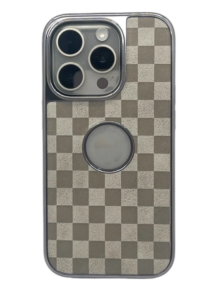 Hole Checkers Case Bej iPhone 11