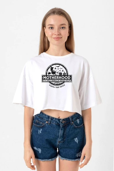 Motherhood Witch Beyaz Kadın Crop Tshirt