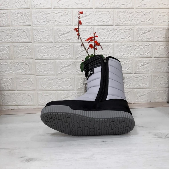 Benetton 50027 Gri-Siyah İçi Kürklü Fermuarlı Kaymaz Bayan Kar Botu - 10