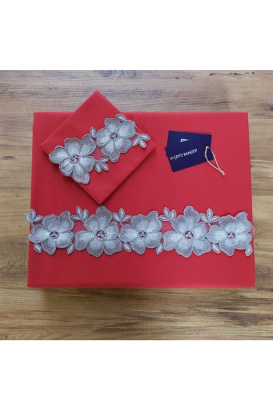 Kırmızı Gri Papatya Çift Kişilik Nevresim Takımı ürün görseli 1