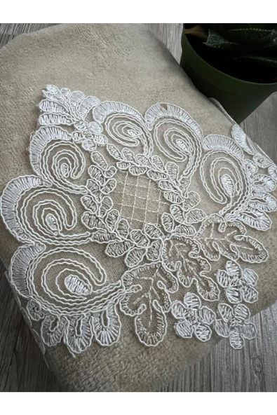 Zümrüt Kadife El Ve Yüz Havlusu 50/90cm - 2