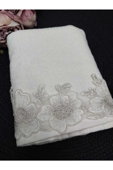 Gülden Kadife Krem El Ve Yüz Havlusu 50/90cm