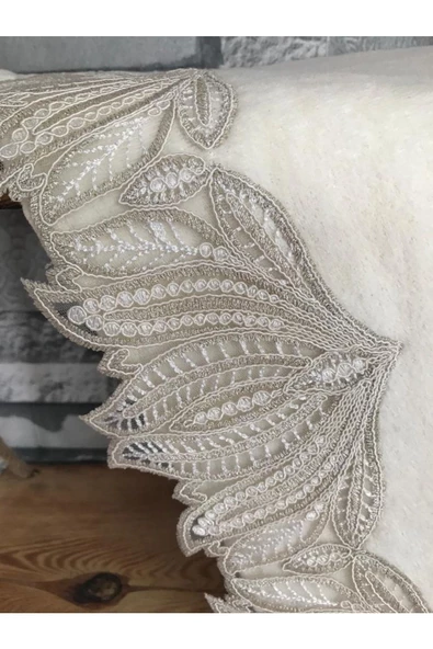 Fransız Güpürlü Çınar Krem Kadife Havlu 50&90 - Resim 2