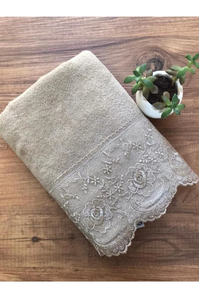 Ahmella Fransız Güpürlü Cappuccino Kadife Havlu 50&90